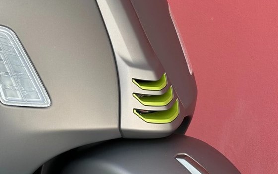 Neufahrzeug Vespa GTS 125 Super Tech - Bild 5