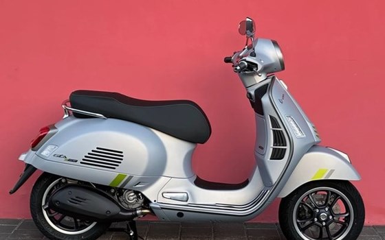 Neufahrzeug Vespa GTS 125 Super Tech - Bild 2