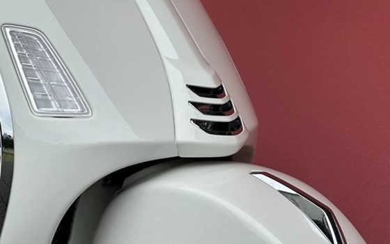 Neufahrzeug Vespa GTS 310 Super - Bild 15