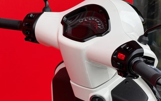 Neufahrzeug Vespa GTS 310 SuperSport - Bild 13