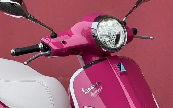 Neufahrzeug Vespa GTS 125 - Bild 13