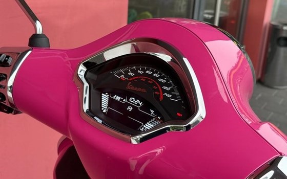 Neufahrzeug Vespa GTS 310 - Bild 10