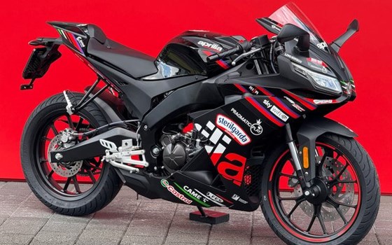Neufahrzeug Aprilia RS 125 Replica - Bild 1