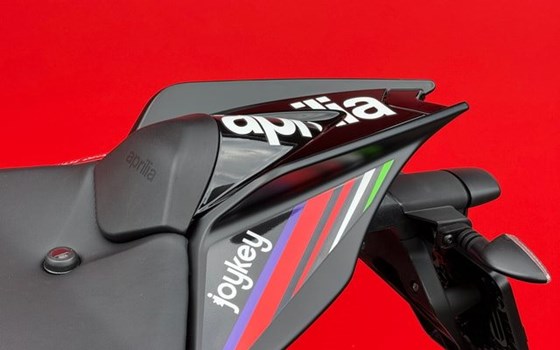 Neufahrzeug Aprilia RS 125 Replica - Bild 13