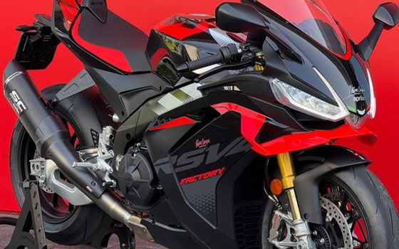 Neufahrzeug Aprilia RSV4 1100 Factory - Bild 12