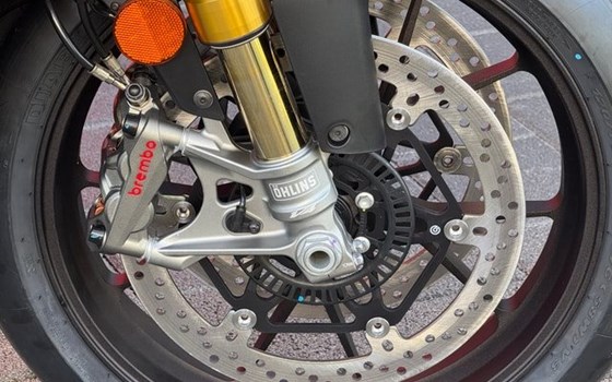 Neufahrzeug Aprilia RSV4 1100 Factory - Bild 6