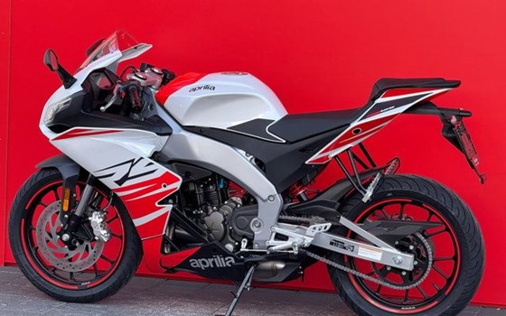 Neufahrzeug Aprilia RS 125 ABS - Bild 15