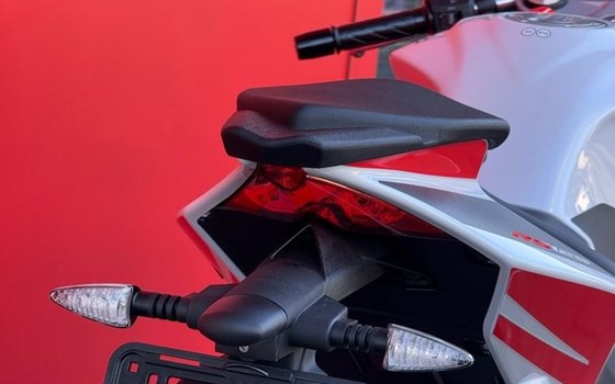 Neufahrzeug Aprilia RS 125 ABS - Bild 2