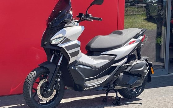 Neufahrzeug Aprilia SR GT ABS 125 - Bild 12