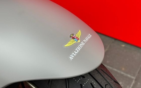 Neufahrzeug Moto Guzzi V100 Mandello Aviazione Navale - Bild 10