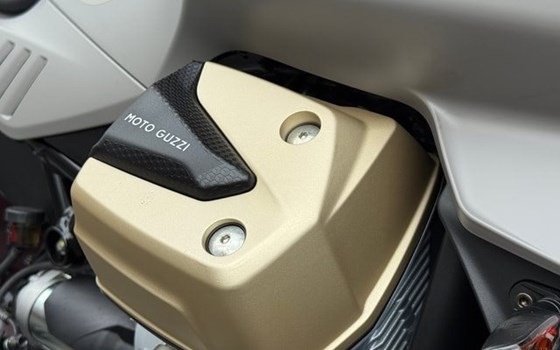 Neufahrzeug Moto Guzzi V100 Mandello Aviazione Navale - Bild 5