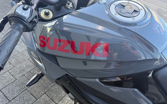 Gebrauchtmotorrad Suzuki GSX-S1000 - Bild 4