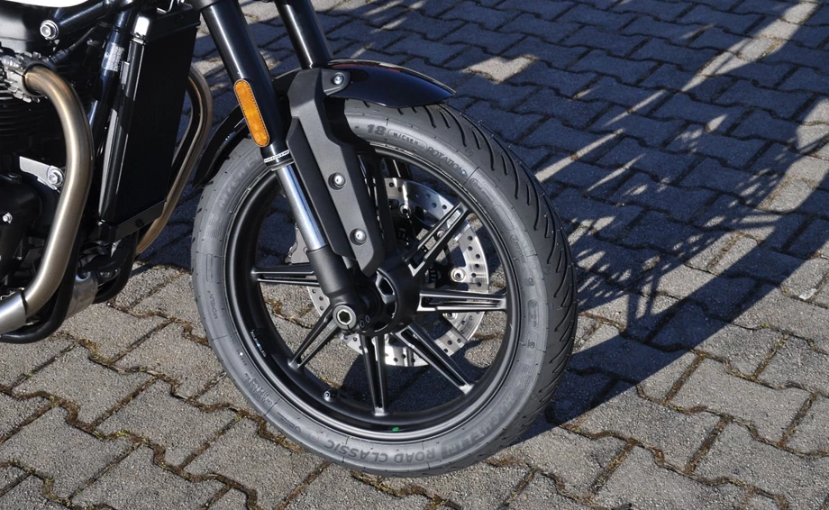 Angebot Triumph Speed Twin 900 Bild 3: Angebot Triumph Speed Twin 900