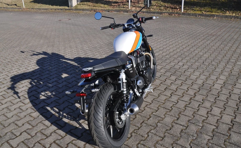 Angebot Triumph Speed Twin 900 Bild 8: Angebot Triumph Speed Twin 900