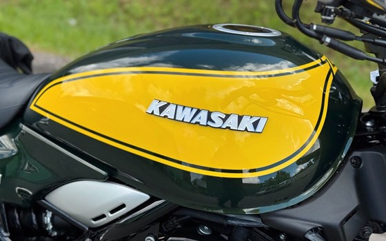 Gebrauchtmotorrad Kawasaki Z900 RS - Bild 9