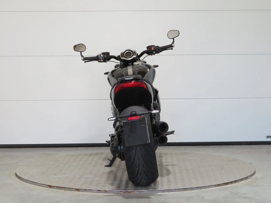 Angebot Triumph Rocket 3 Storm R Bild 6: Angebot Triumph Rocket 3 Storm R