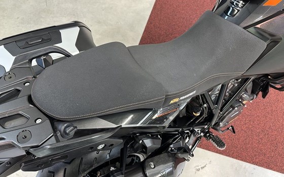 Gebrauchtmotorrad KTM 1290 Super Adventure S - Bild 12