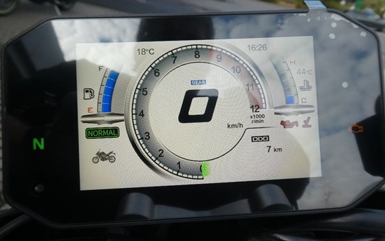 Neufahrzeug Voge R625 - Bild 11