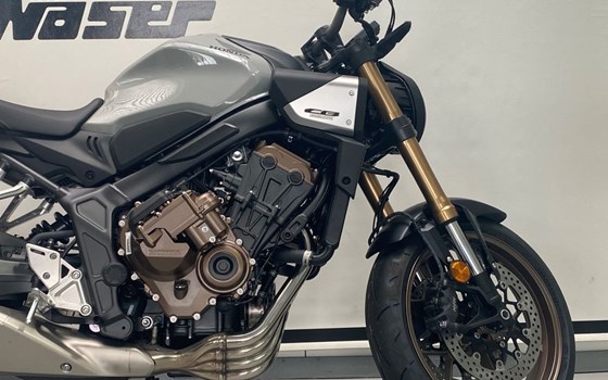 Neufahrzeug Honda CB650R E-Clutch - Bild 3