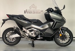 Neumotorrad Honda Forza 750