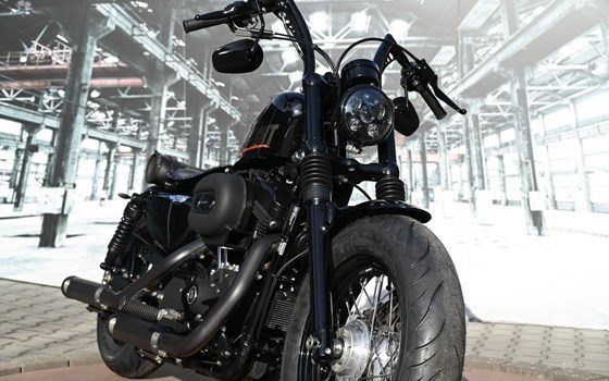 Gebrauchtmotorrad Harley-Davidson Sportster XL 1200X Forty-Eight - Bild 4