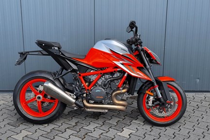 KTM 1290 Super Duke R
