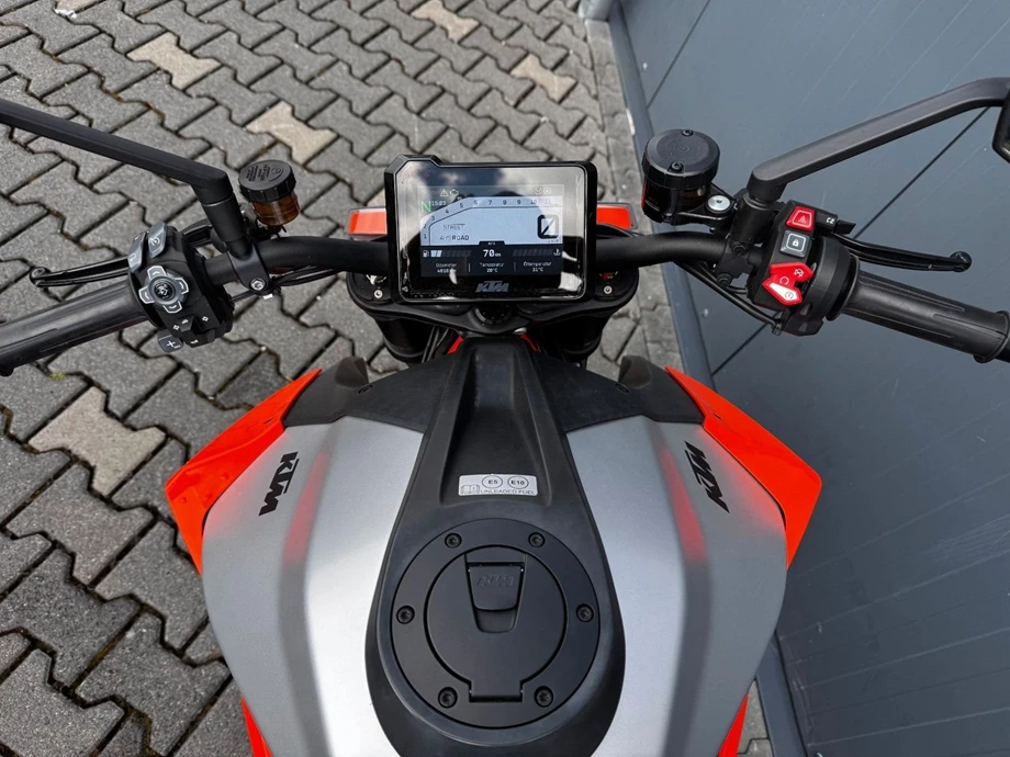 Angebot KTM 1290 Super Duke R Bild 4: Angebot KTM 1290 Super Duke R