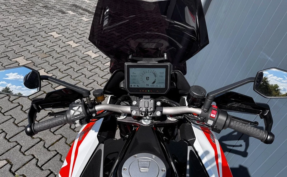 Angebot KTM 1290 Super Duke GT Bild 4: Angebot KTM 1290 Super Duke GT