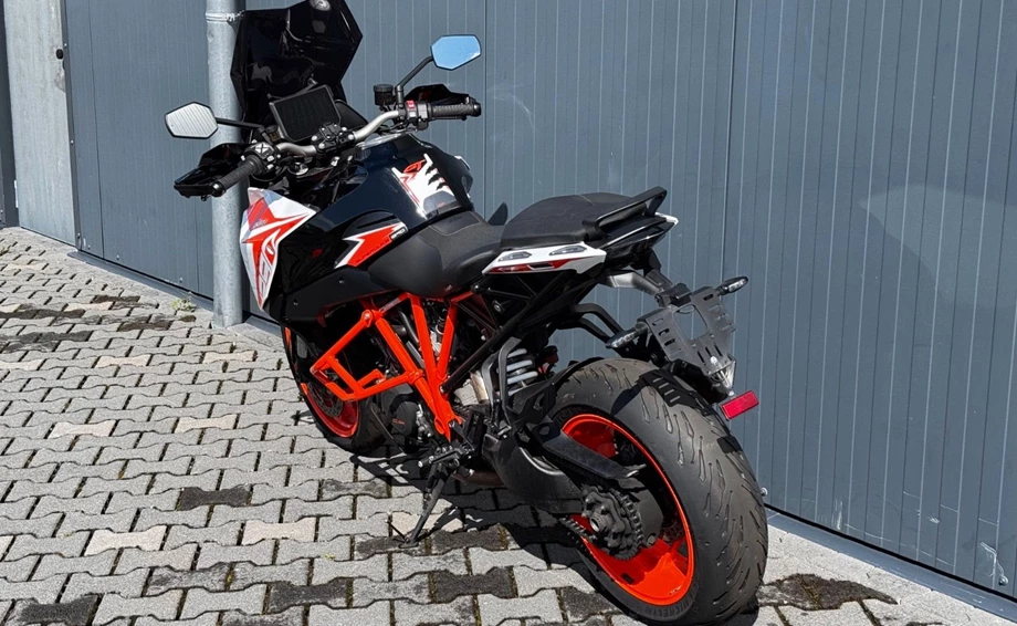Angebot KTM 1290 Super Duke GT Bild 7: Angebot KTM 1290 Super Duke GT