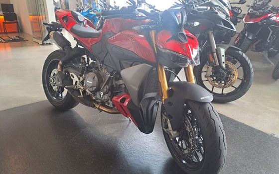 Gebrauchtmotorrad Ducati Streetfighter V2 S - Bild 1