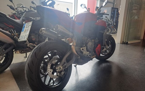 Gebrauchtmotorrad Ducati Streetfighter V2 S - Bild 2