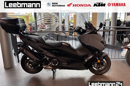 Yamaha TMAX 560