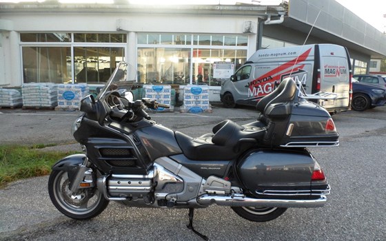 Gebrauchtmotorrad Honda GL 1800 Goldwing - Bild 6 Gebrauchtmotorrad Honda GL 1800 Goldwing - Bild 6