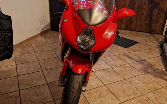 Gebrauchtmotorrad MV Agusta F4 750 S 1+1 - Bild 6 Gebrauchtmotorrad MV Agusta F4 750 S 1+1 - Bild 6