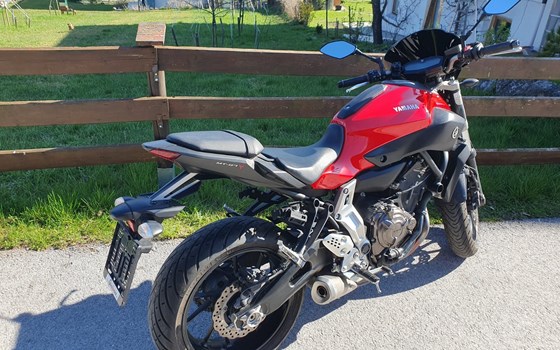 Gebrauchtmotorrad Yamaha MT-07 - Bild 4 Gebrauchtmotorrad Yamaha MT-07 - Bild 4