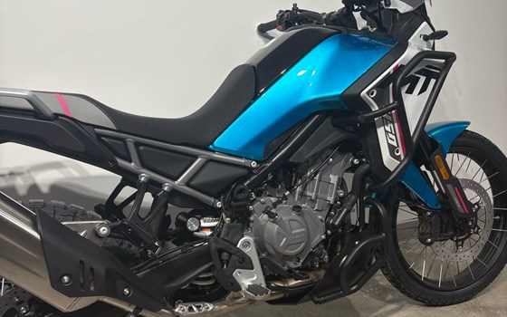 Neufahrzeug CFMOTO 450MT - Bild 4 Neufahrzeug CFMOTO 450MT - Bild 4