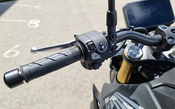 Neufahrzeug Honda CB1000 Hornet SP - Bild 7 Neufahrzeug Honda CB1000 Hornet SP - Bild 7