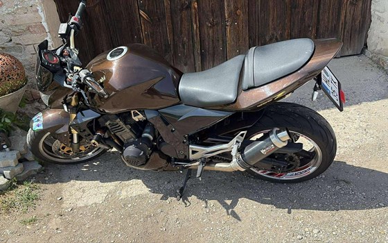 Gebrauchtmotorrad Kawasaki Z1000 - Bild 5 Gebrauchtmotorrad Kawasaki Z1000 - Bild 5