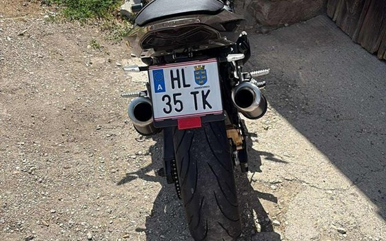 Gebrauchtmotorrad Kawasaki Z1000 - Bild 7 Gebrauchtmotorrad Kawasaki Z1000 - Bild 7