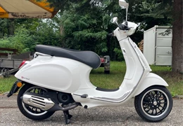 Gebrauchte Vespa Sprint 50 4T Gebrauchte Vespa Sprint 50 4T