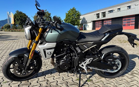Neufahrzeug Suzuki GSX-8T - Bild 1