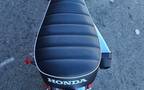 Neufahrzeug Honda Monkey 125 - Bild 7 Neufahrzeug Honda Monkey 125 - Bild 7