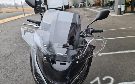 Neufahrzeug Honda NT1100 - Bild 10 Neufahrzeug Honda NT1100 - Bild 10