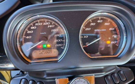 Gebrauchtmotorrad Harley-Davidson Road Glide Ultra - Bild 11 Gebrauchtmotorrad Harley-Davidson Road Glide Ultra - Bild 11