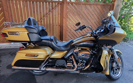Gebrauchtmotorrad Harley-Davidson Road Glide Ultra - Bild 3 Gebrauchtmotorrad Harley-Davidson Road Glide Ultra - Bild 3