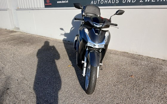 Gebrauchtmotorrad Honda SH150i - Bild 3