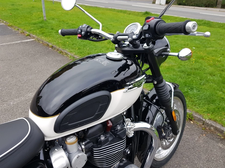 Angebot Triumph Bonneville T120 Bild 8: Angebot Triumph Bonneville T120