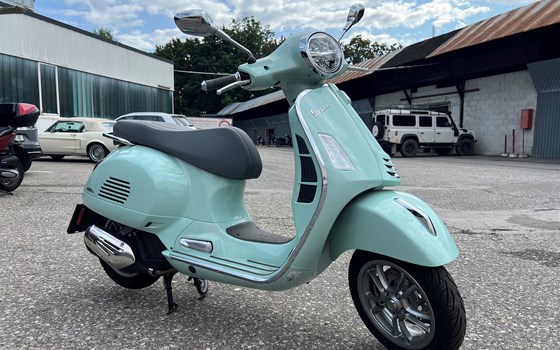 Gebrauchtmotorrad Vespa GTS 125 iGET - Bild 2 Gebrauchtmotorrad Vespa GTS 125 iGET - Bild 2