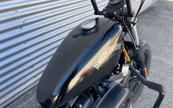 Gebrauchtmotorrad Harley-Davidson Sportster XL 883 N Iron - Bild 6 Gebrauchtmotorrad Harley-Davidson Sportster XL 883 N Iron - Bild 6