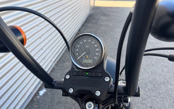 Gebrauchtmotorrad Harley-Davidson Sportster XL 883 N Iron - Bild 7 Gebrauchtmotorrad Harley-Davidson Sportster XL 883 N Iron - Bild 7